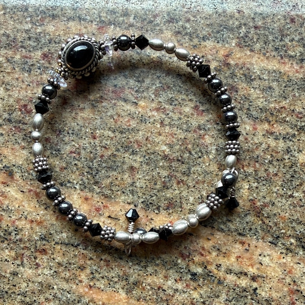 Elegant Black and Sterling Silver Beaded Bracelet